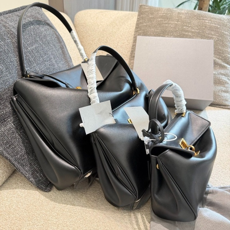 Multi Size Soft Genuine Cowhid - đánh giá và giá Women Bags Luxury