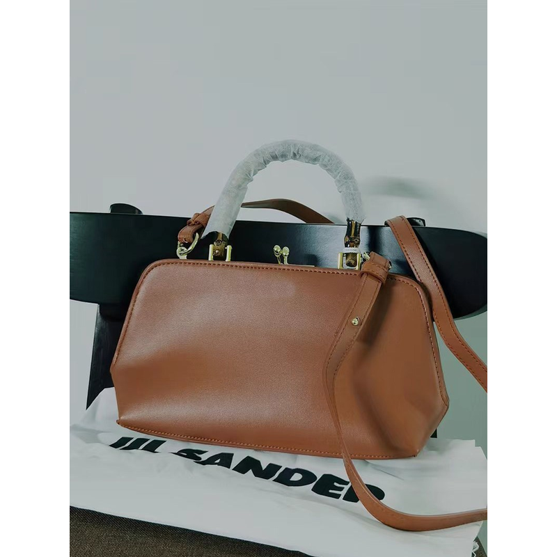 2026 Bamboo Frame Kiss Clasp C - đánh giá và giá Women Bags Designer Sale